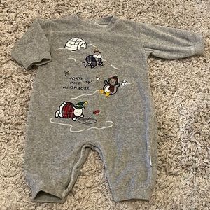 Vintage First Moments “North Pole Neighbors” Romper, Size 3-6 Months